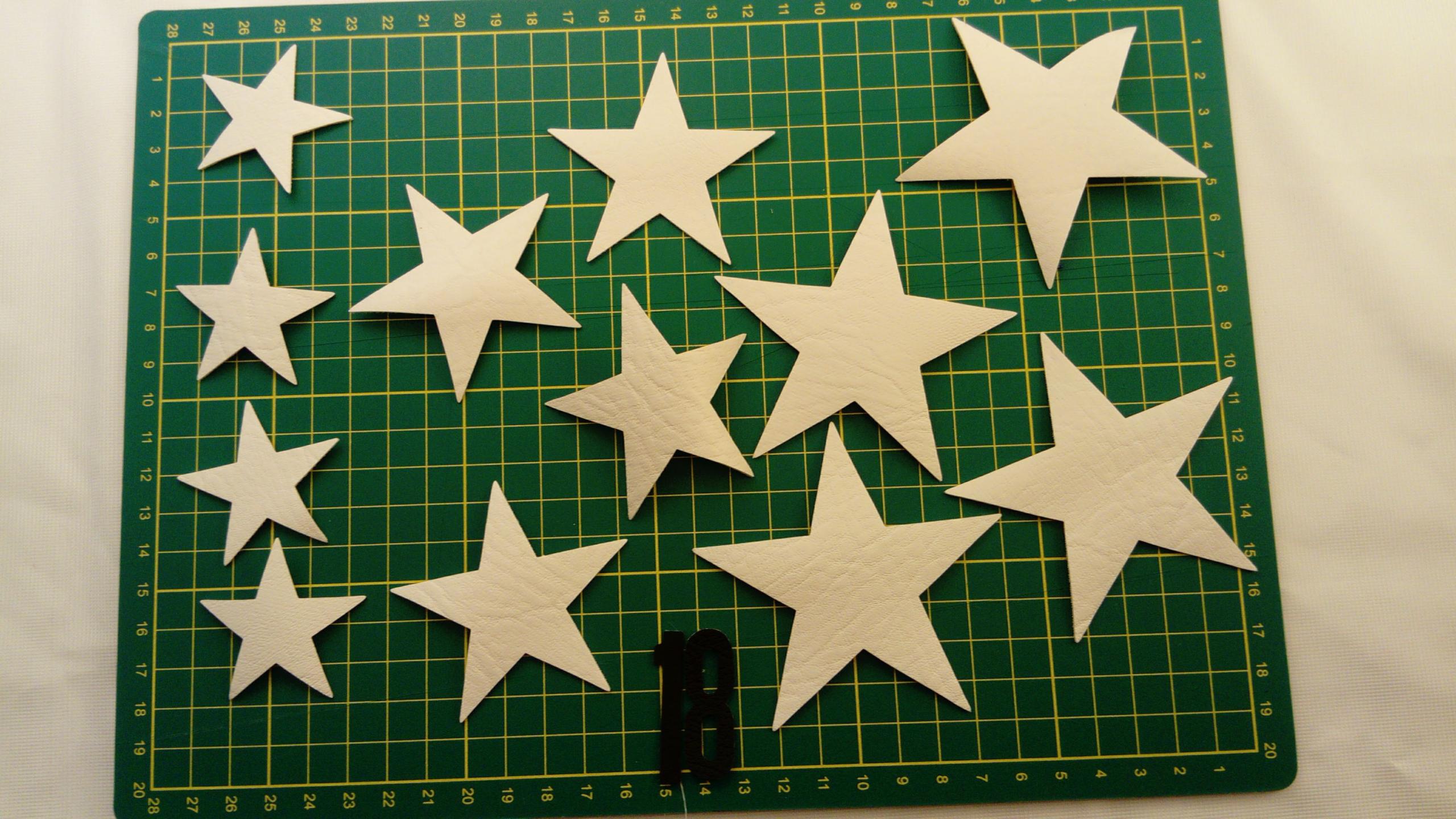 12 x Kunstleder Sterne Weiss Flicken Set Basteln Patch Reparatur