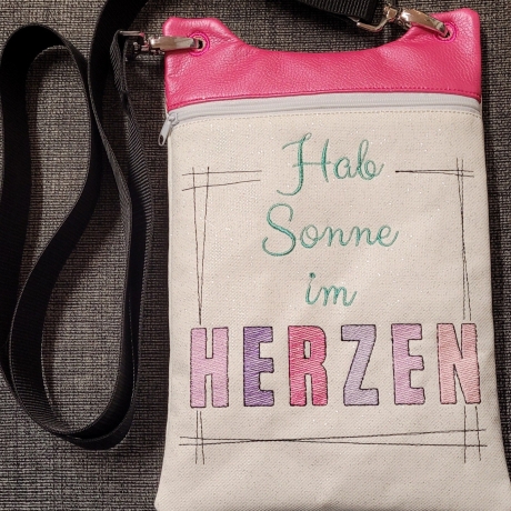 0048 – Stickdateien ITH Tasche Hockanelli – ab 14x20 cm 