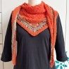 Dreiecktuch Orange in Lochmuster handgestrickt ca 45 x 200 cm