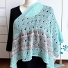 Dreiecktuch Mintgrün in Lochmuster handgestrickt ca 80 x 200 cm