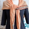 Asymmetrisches Dreiecktuch Apricot handgestrickt ca 85 x 200 cm