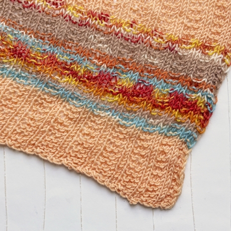 Asymmetrisches Dreiecktuch Apricot handgestrickt ca 85 x 200 cm