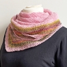 Rosa Dreiecktuch in flachen Rippen handgestrickt ca 80 x 200 cm