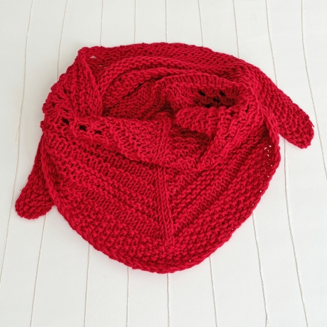 Minituch Kirschrot gestrickt mit Schurwolle (Merino) ca 22x100 cm