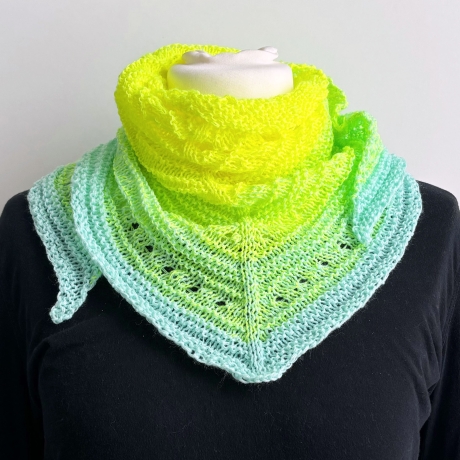 Mini Stricktuch Neon Verlauf handgestrickt ca 45 x 130 cm