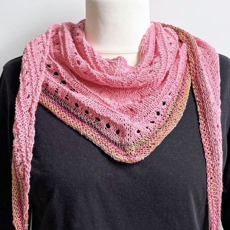 Dreieckstuch Flamingo Rosa mit Seide handgestrickt ca 35 x 170 cm