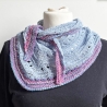 Dreieckstuch Hellblau mit Seide handgestrickt ca 35 x 170 cm