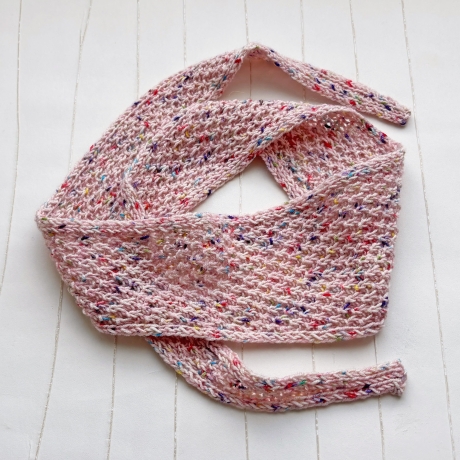 Mini Tuch Rosa gesprenkelt in Noppen gestrickt ca 11 x 110 cm