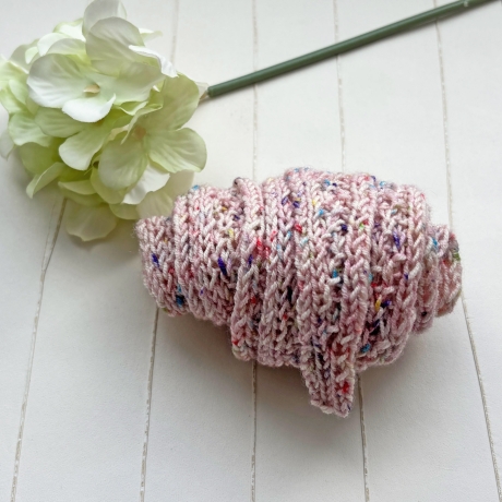 Mini Tuch Rosa gesprenkelt in Noppen gestrickt ca 11 x 110 cm