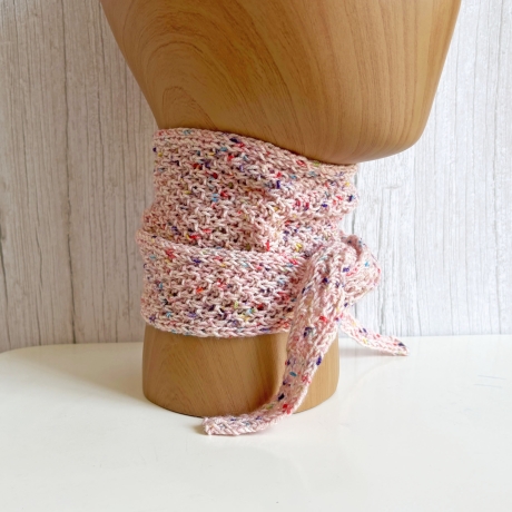 Mini Tuch Rosa gesprenkelt in Noppen gestrickt ca 11 x 110 cm