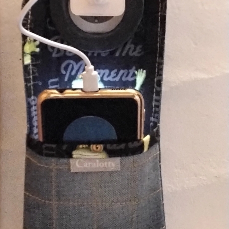 1 Handy Ladetasche Modell Fantasie Vogel