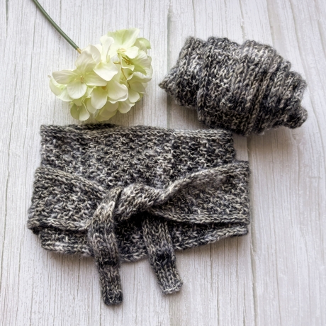 Handgestrickter Knotenschal Grau Noppenmuster ca 12 x 100 cm