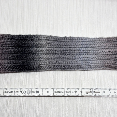 Handyhülle Grautöne Handarbeit Umfang dehnbar bis ca 23 cm