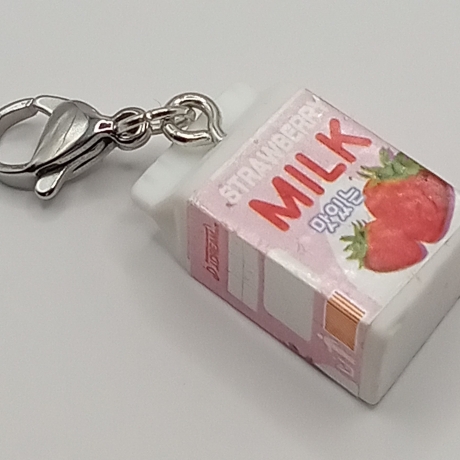 Erdbeermilch Milch Clip Anhänger Bettelarmband Kinder