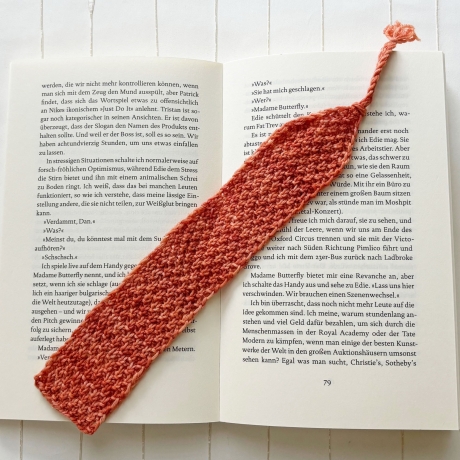 Lesezeichen Braun Brauntöne verschiedene Formen handgestrickt 