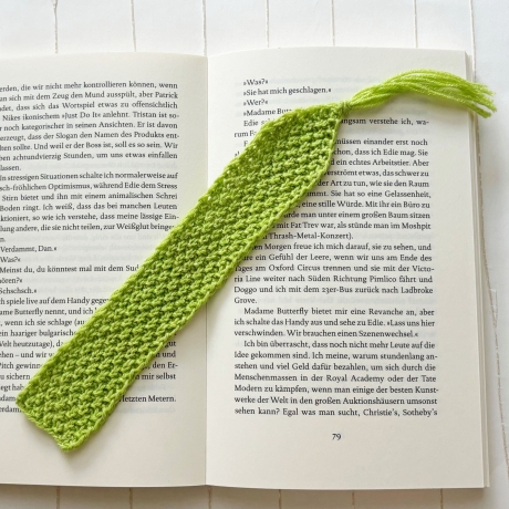 Lesezeichen Grün verschiedene Formen handgestrickt