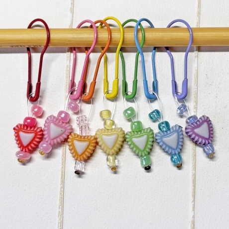 Maschenmarkierer Herzen Set mit 10 Stück bunte Dekoperlen