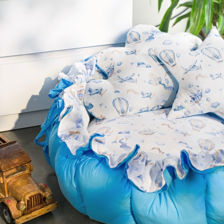Brave Bunny - Schlafplatz blau weiß für Haustiere oder Babys