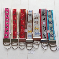 Schlüsselband Hunde Katzen oder Pfoten ca 2,5 x 15 cm