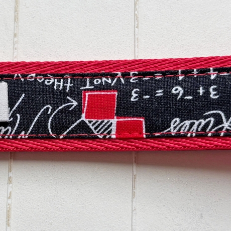 Schlüsselband Totenkopf Hände Herzen Mathe ca 2,5 x 15 cm