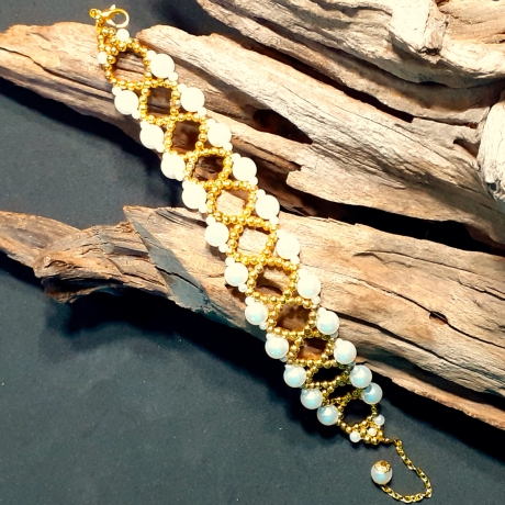Perlen-Armband „goldene & weiße Perlen“ Mode-Schmuck Armreifen 