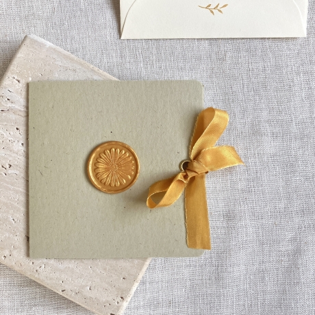 Sunflower • Quadratische Klappkarte mit Seidenband & Umschlag