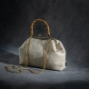 Handgemachte Tasche – Creme mit feinem Glanzgewebe