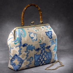 Handgefertigte Tasche – Blau/Beige mit Bambusgriff