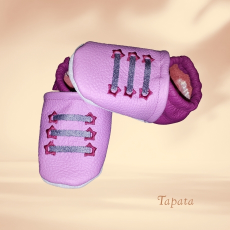 Babyschuhe personalisierbar mit Namen - Sneakers rosa