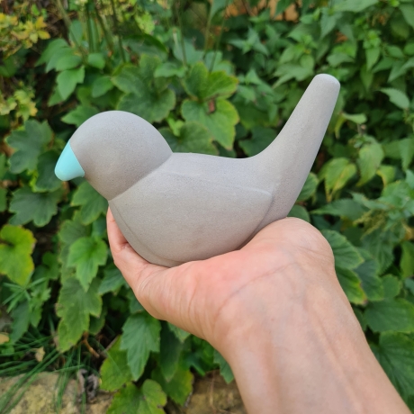 Vogel Figur / Vögelchen Beton bemalter Schnabel mint Deko-Objekt