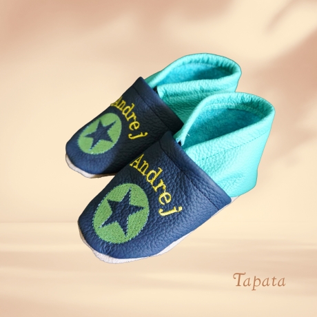 Babyschuhe personalisierbar mit Namen - Stern  (Gr. 18-23)