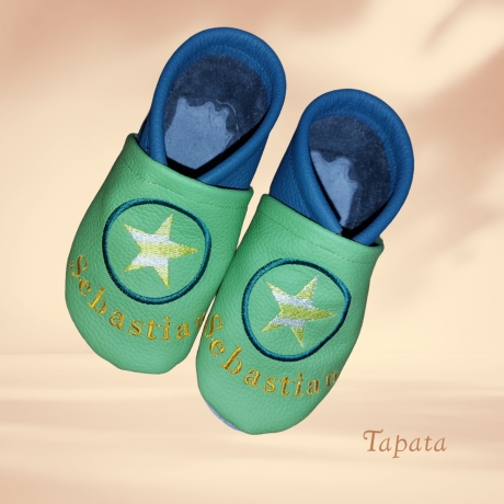 Babyschuhe, Lauflernschuhe personalisierbar  -  Grün Stern