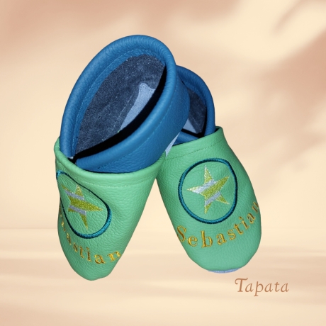 Babyschuhe, Lauflernschuhe personalisierbar  -  Grün Stern