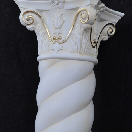 Schöne, hohe, gedrehte griechische Säule. 100 cm.