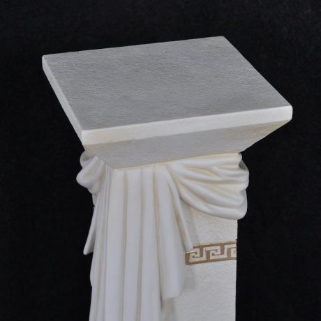 Griechische Säule mit Band und Muster. 80 cm.