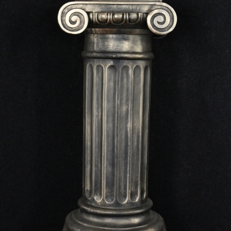 Griechische Säule. 85 cm.