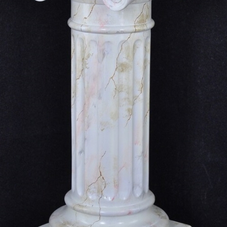 Griechische Säule. 85 cm.