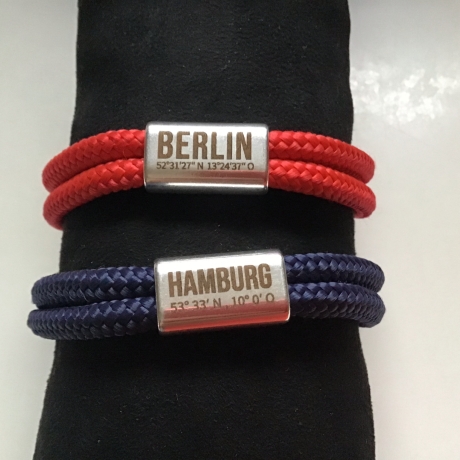 „Immer eine Reise wert“ Segelseil-Armband mit Gravur