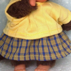Shirt und Rock blau gelb passend für Äffchen Stofftiere 20 cm Neu