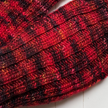 Handstulpen mit Daumenloch Strick Rot Schwarz Umfang bis ca 26cm