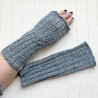 Handstulpen Graublau meliert in Rippen gestrickt Handarbeit
