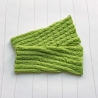 Kurze Handstulpen Apfelgrün Spiralmuster gestrickt Umfang ca 23cm