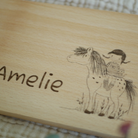Schneidebrett mit Pferd und Mädchen Pony Vesperbrett