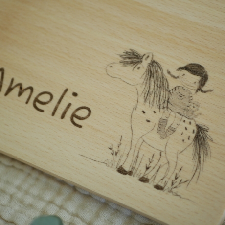 Schneidebrett mit Pferd und Mädchen Pony Vesperbrett