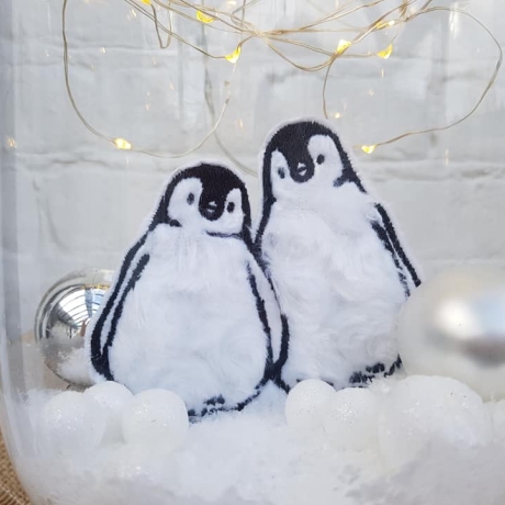 Ferberline Stickdatei Pingu im Schnee ab  10x10
