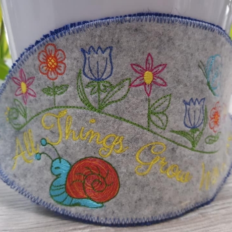 Frühling 294x126 mm   -  Stickdatei bei Michis Textilatelier