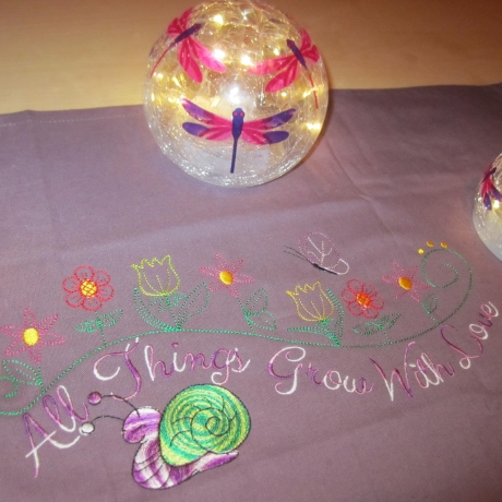 Frühling 294x126 mm   -  Stickdatei bei Michis Textilatelier