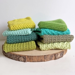 Spültuch Grün 25x25 bis 32x32 cm handgestrickt Baumwolle