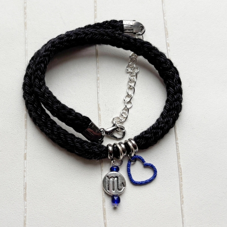 Armband Sternzeichen gestrickt Metallanhänger Länge ca 32 - 40cm