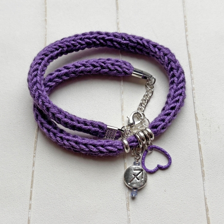 Armband Sternzeichen gestrickt Metallanhänger Länge ca 32 - 40cm